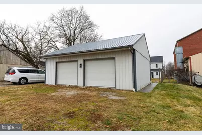 12 N Peters Street, New Oxford, PA 17350 - Photo 17