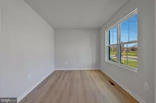 110 Eagle Dr, Gettysburg, PA 17325 - Photo 5