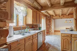 185 Antietam Ln, Fayetteville, PA 17222 - Photo 23