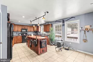 201 E King St, East Berlin, PA 17316 - Photo 23