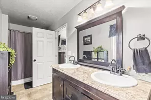201 E King St, East Berlin, PA 17316 - Photo 49
