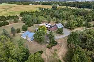 464 Locust Ln, Littlestown, PA 17340 - Photo 5