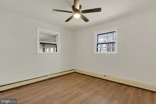 108 S Hickory Ln, New Oxford, PA 17350 - Photo 15