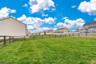 65 W Crestview Ln, Gettysburg, PA 17325 - Photo 31