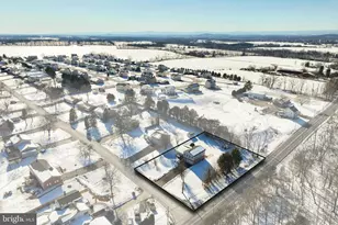 9 Wheatland Dr, Gettysburg, PA 17325 - Photo 5