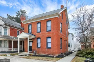 405 W King St, East Berlin, PA 17316 - Photo 3