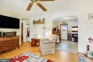 371 Maple Ave, Hanover, PA 17331 - Photo 9