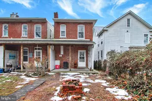 44 E Water St, Gettysburg, PA 17325 - Photo 21