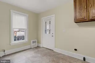 44 E Water St, Gettysburg, PA 17325 - Photo 9