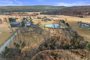 545 Hilltown Rd, Gettysburg, PA 17325 - Photo 13