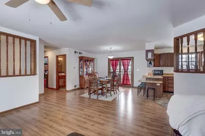 720 W Myrtle Street, Littlestown, PA 17340 - Photo 7