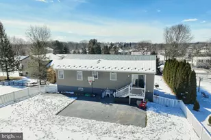 14 Wadsworth Dr, East Berlin, PA 17316 - Photo 5
