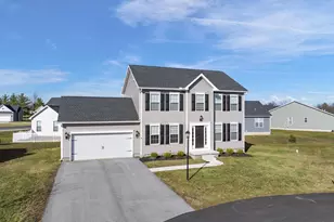 8 Nighthawk Ct, Gettysburg, PA 17325 - Photo 1