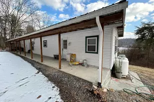 4743 4745 4747 Chambersburg Rd, Gettysburg, PA 17325 - Photo 5