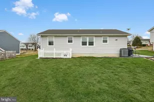 484 S Columbus Ave, Littlestown, PA 17340 - Photo 9