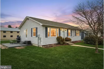 484 S Columbus Avenue, Littlestown, PA 17340 - Photo 1