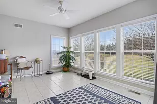 36 W Summit Dr, Littlestown, PA 17340 - Photo 17