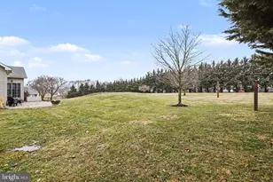 36 W Summit Dr, Littlestown, PA 17340 - Photo 39