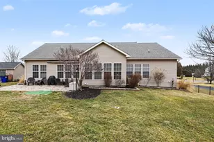 36 W Summit Dr, Littlestown, PA 17340 - Photo 37