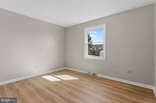 228 S Lincoln Dr, Hanover, PA 17331 - Photo 11