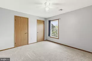 18 E Lakeview Dr, Littlestown, PA 17340 - Photo 13
