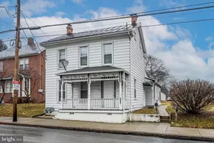 408 S Queen St, Littlestown, PA 17340 - Photo 1