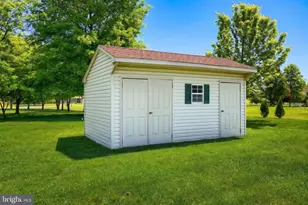 35 Fox Meadow Dr, Abbottstown, PA 17301 - Photo 11