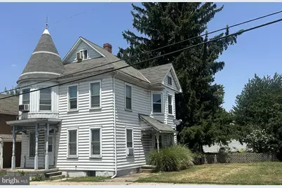 37 N Queen Street, Littlestown, PA 17340 - Photo 3