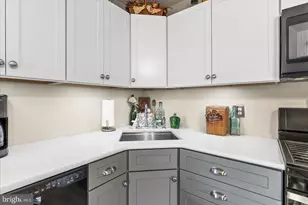 318 W High St, New Oxford, PA 17350 - Photo 11