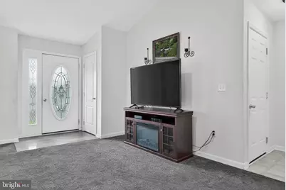 213 Maple Drive, Hanover, PA 17331 - Photo 7