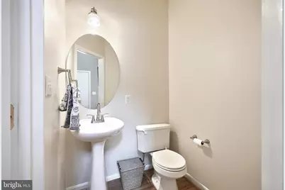 56 Preakness Street, Hanover, PA 17331 - Photo 9