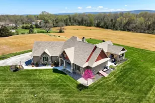 305 Gun Club Rd, New Oxford, PA 17350 - Photo 5