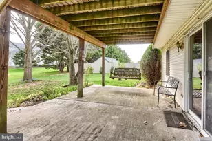 32 Chinkapin Dr, New Oxford, PA 17350 - Photo 35