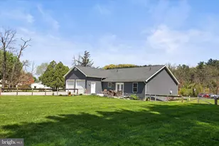 8 Orchard Dr, Hanover, PA 17331 - Photo 33