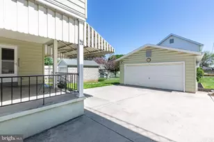 315 N Queen St, Littlestown, PA 17340 - Photo 51