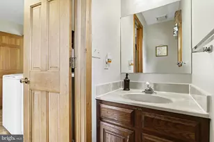 215 Villa Vista Ave, Hanover, PA 17331 - Photo 19