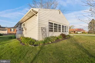 606 Fairview Ave, Gettysburg, PA 17325 - Photo 5