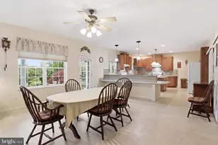 33 Warm Breeze Ct, Hanover, PA 17331 - Photo 13