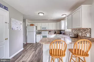 137 Maple Dr, Hanover, PA 17331 - Photo 17