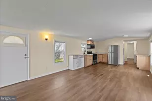 1104 W Elm Ave, Hanover, PA 17331 - Photo 9