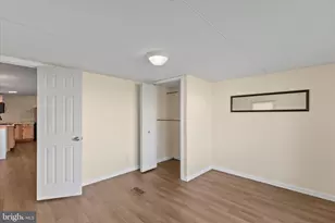1104 W Elm Ave, Hanover, PA 17331 - Photo 13