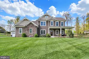 90 Marcey Ct, Littlestown, PA 17340 - Photo 1