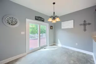95 E Summit Dr, Littlestown, PA 17340 - Photo 17