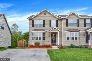 31 Hemlock Dr, Hanover, PA 17331 - Photo 1