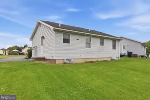 117 Liberty Dr, New Oxford, PA 17350 - Photo 13
