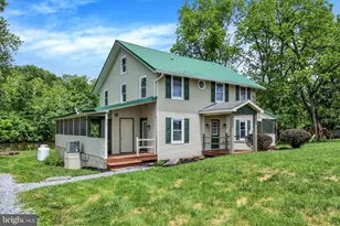 210 Cottage Dr, New Oxford, PA 17350 - Photo 3
