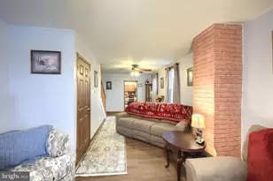 22 N 4th St, Mc Sherrystown, PA 17344 - Photo 11
