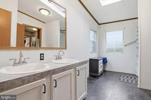 156 Linda Dr, New Oxford, PA 17350 - Photo 25