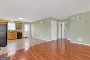 109 W Imperial Dr, Aspers, PA 17304 - Photo 7
