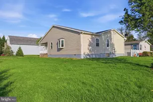 38 Stanley, New Oxford, PA 17350 - Photo 7